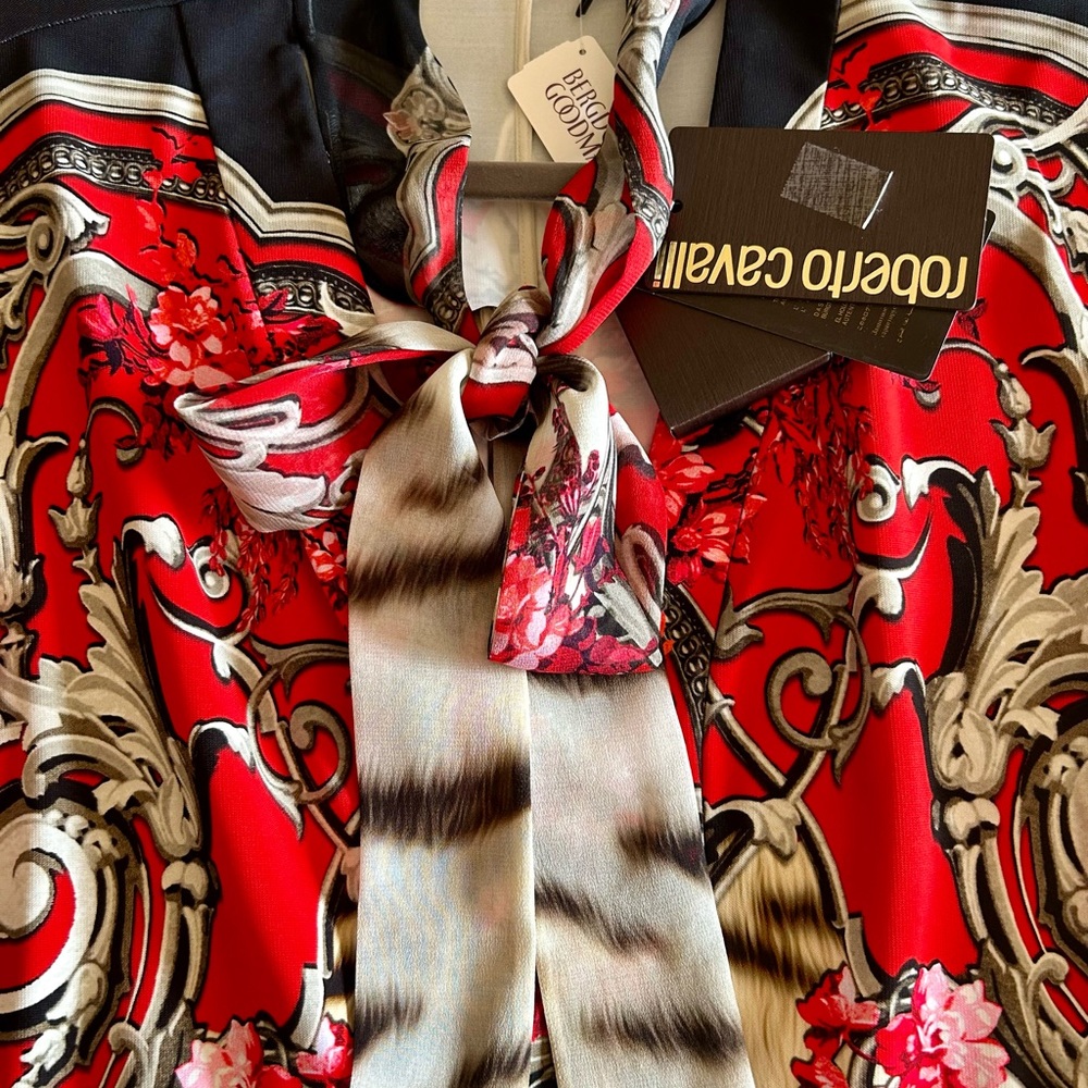 New ROBERTO CAVALLI blouse size 44/8 Animal & Baroque Floral Print Bow Tie. - Picture 2 of 7